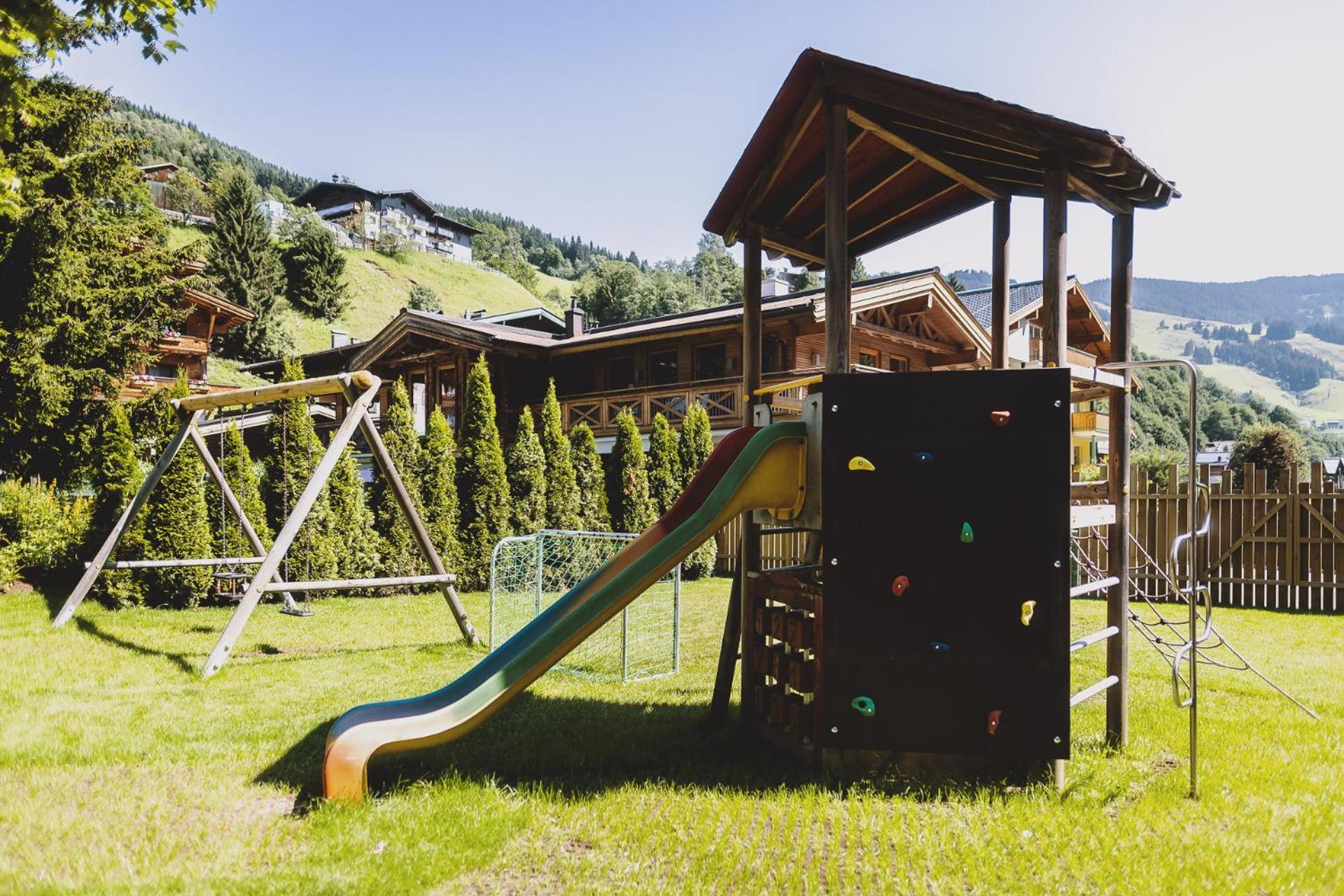 Hotel Die Sonne Saalbach-Hinterglemm Exterior photo